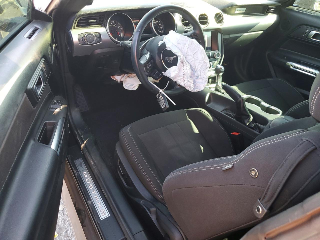 2022 Ford Mustang Gt - zdjęcie 8