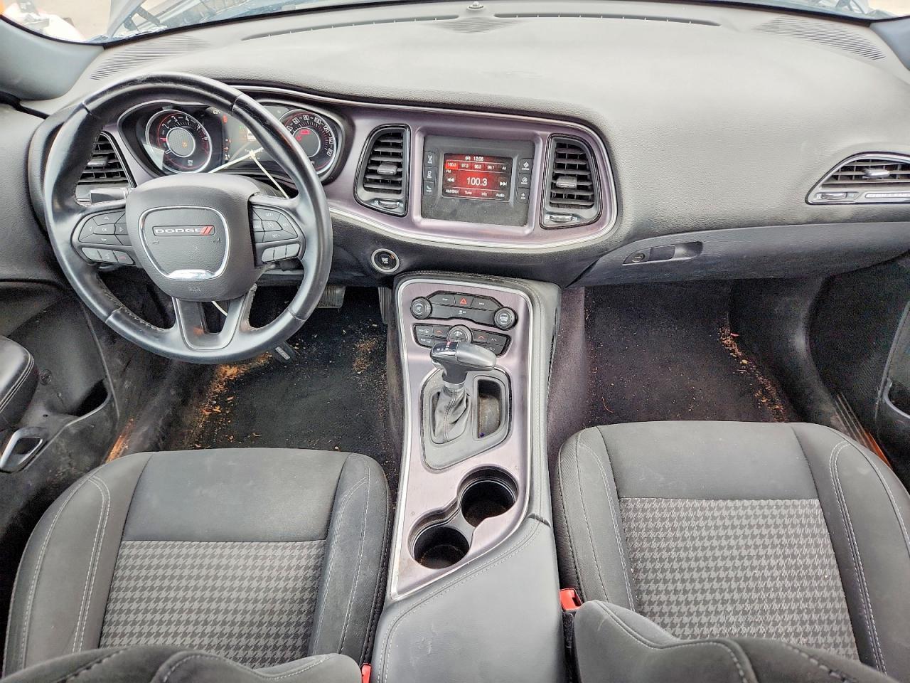 2016 Dodge Challenger Sxt - zdjęcie 8