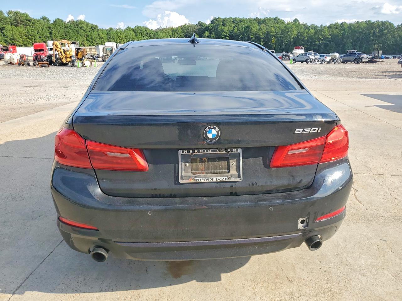 2018 BMW 530 I - zdjęcie 6