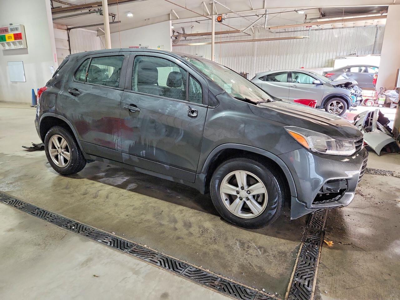 2019 Chevrolet Trax Ls - zdjęcie 4