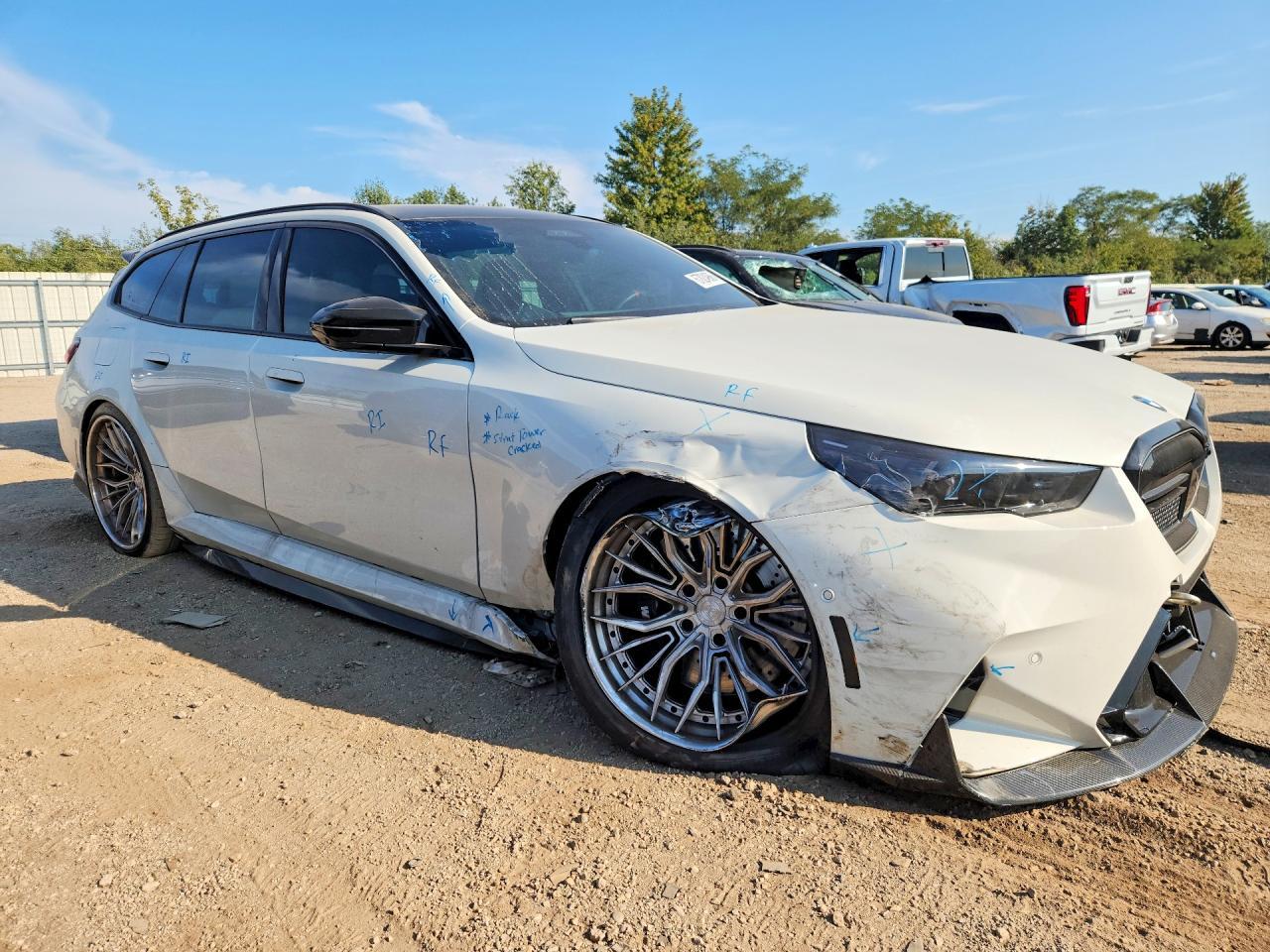 2025 BMW M5 Touring - zdjęcie 4