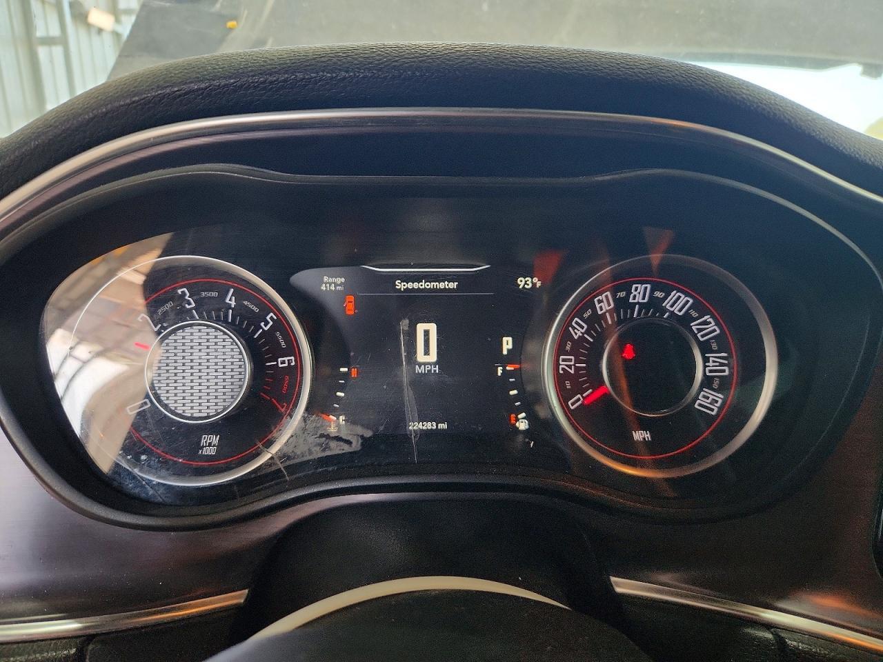2016 Dodge Challenger Sxt - zdjęcie 9