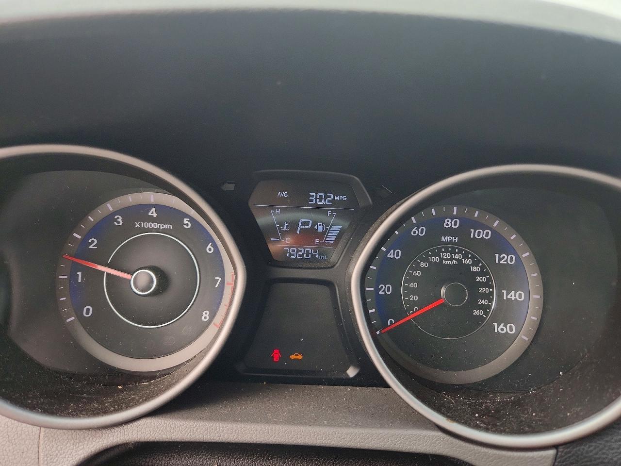 2014 Hyundai Elantra Coupe Base - zdjęcie 9