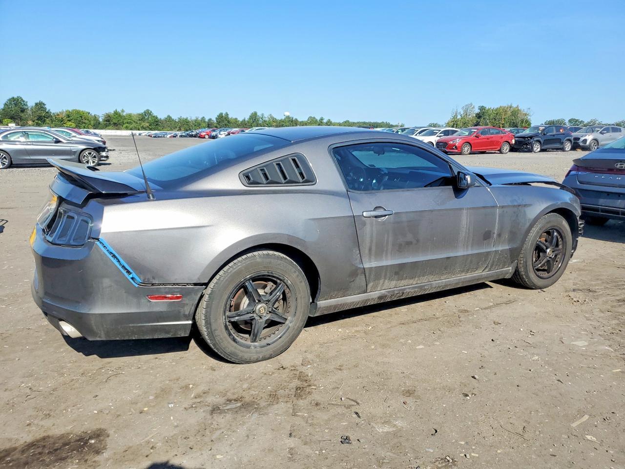 2014 Ford Mustang - zdjęcie 3