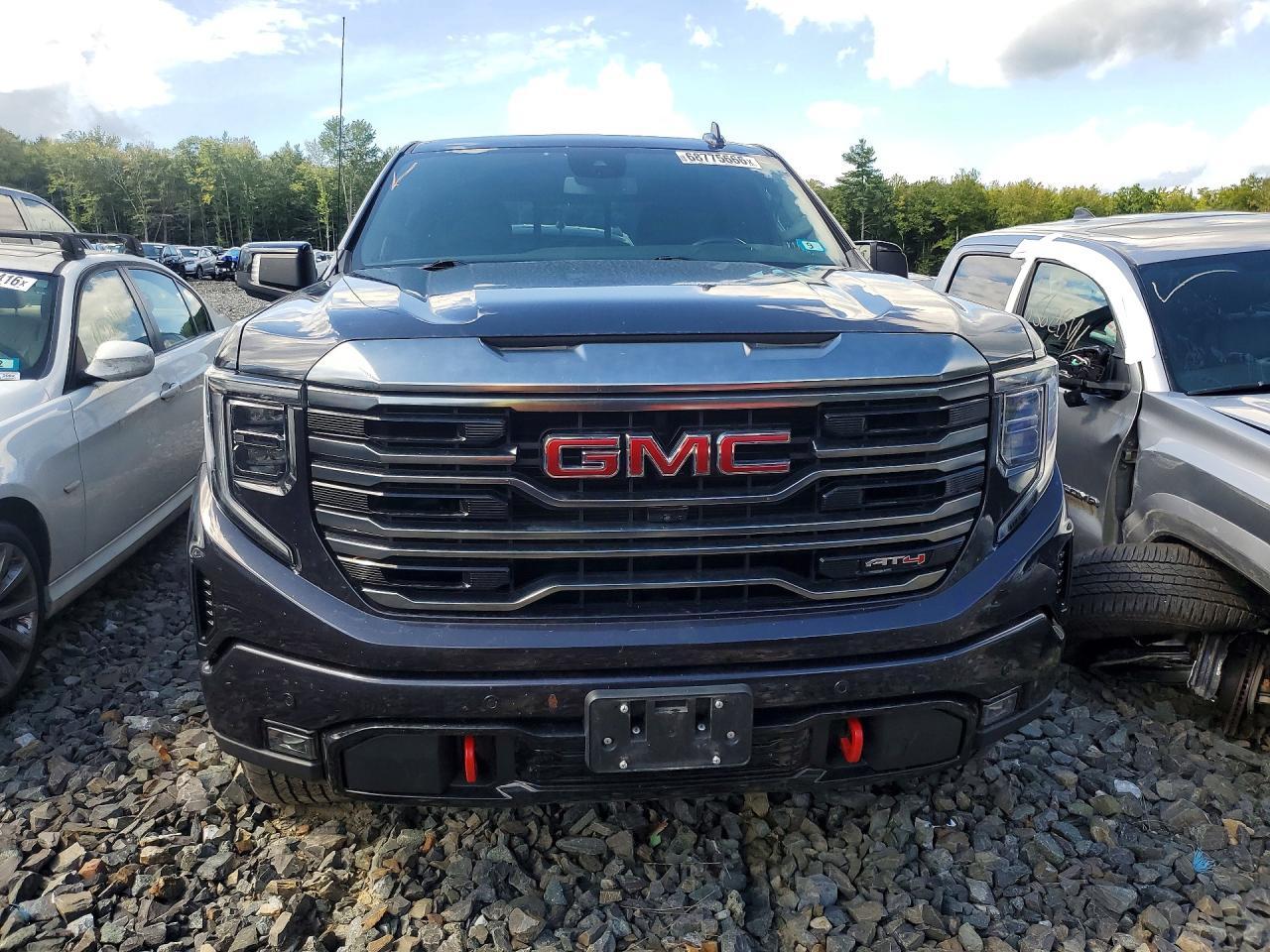2022 GMC Sierra K1500 At4 - zdjęcie 5