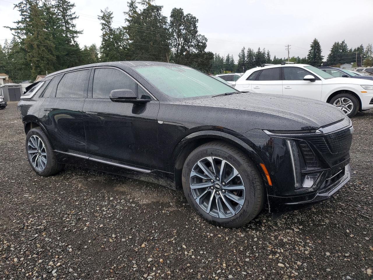 2024 Cadillac Lyriq Sport - zdjęcie 4