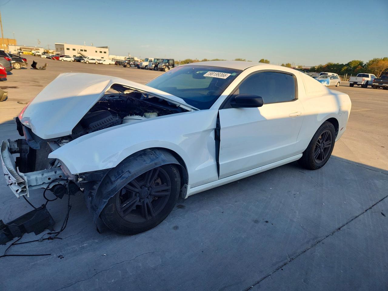 2014 Ford Mustang - zdjęcie główne