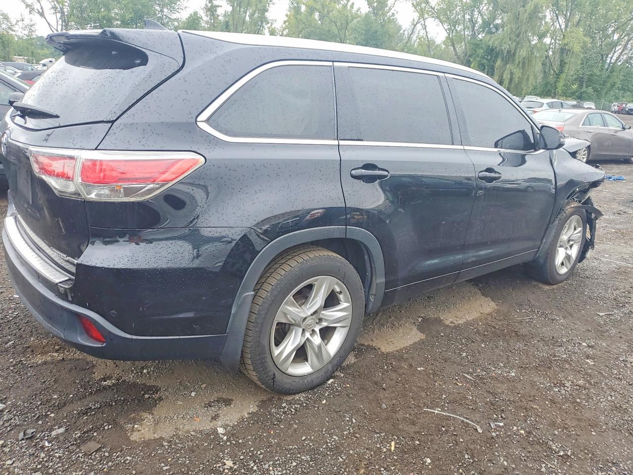 2015 Toyota Highlander Limited - zdjęcie 3
