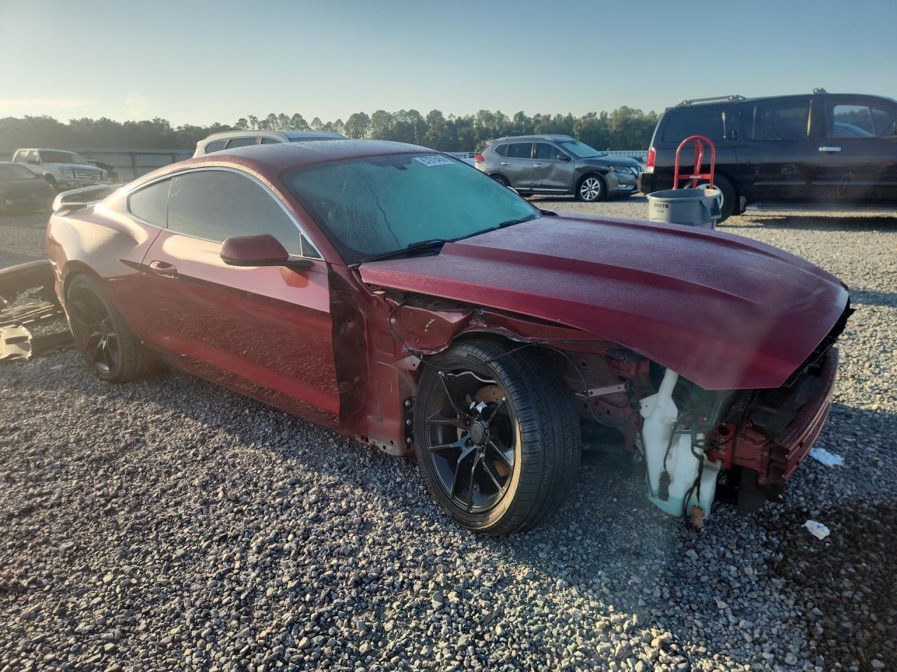 2017 Ford Mustang - zdjęcie 4