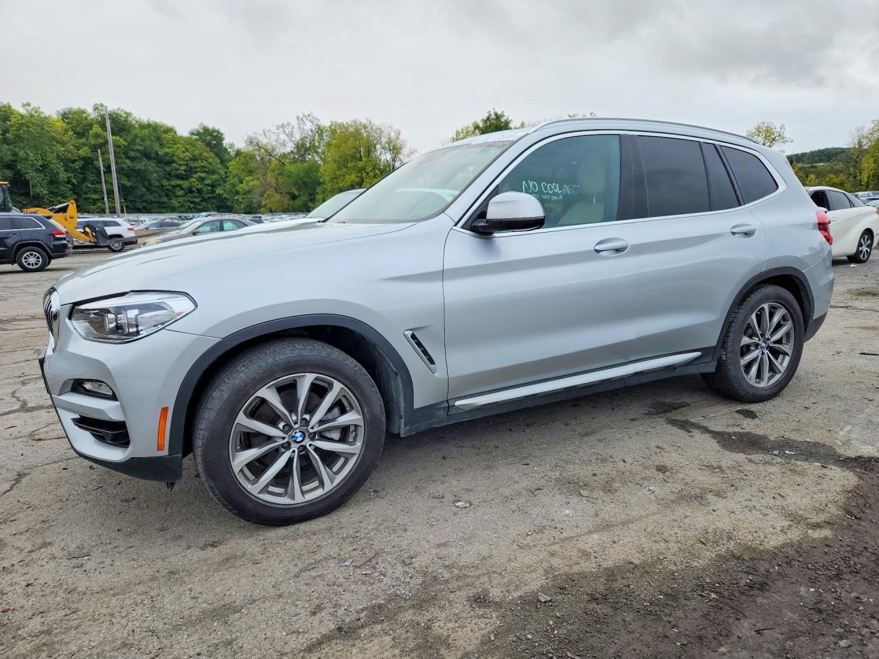 2019 BMW X3 xDrive30I - zdjęcie główne