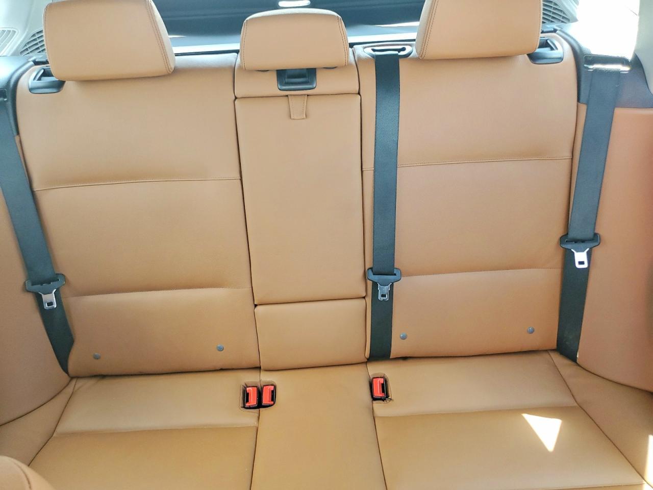2016 BMW X3 xDrive28I - zdjęcie 10