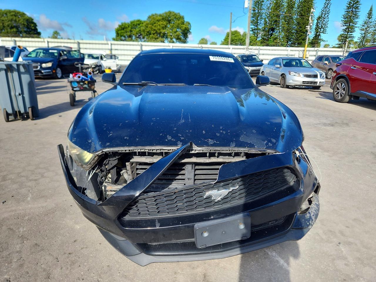 2017 Ford Mustang - zdjęcie 5