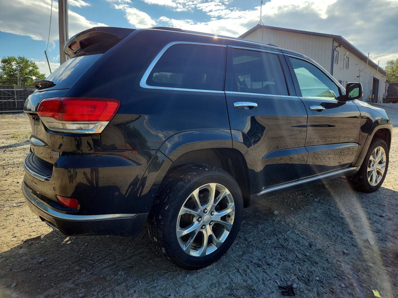2019 Jeep Grand Cherokee Summit - zdjęcie 3
