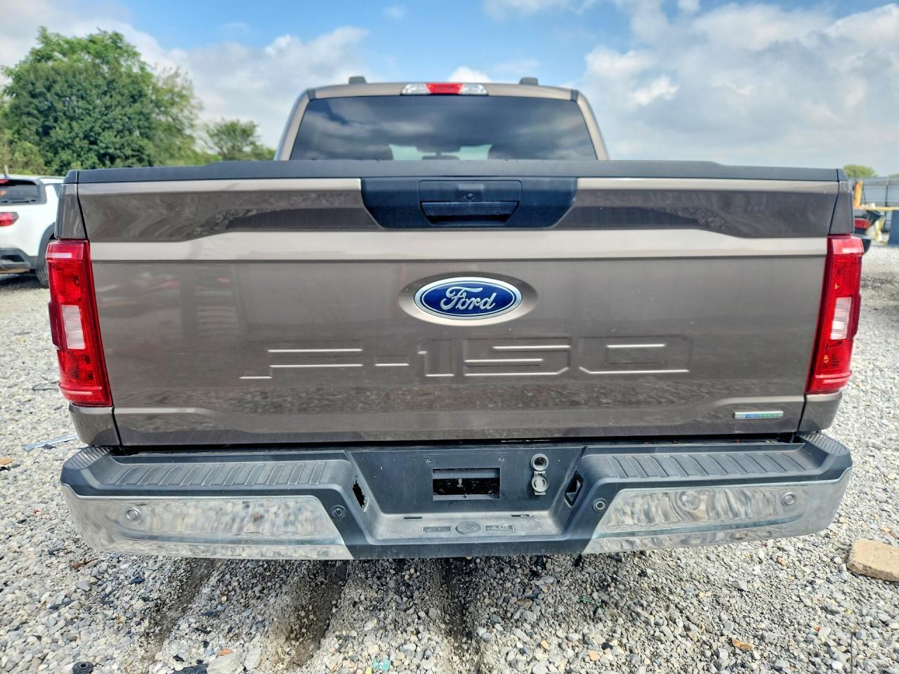 2023 Ford F150 Supercrew - zdjęcie 6