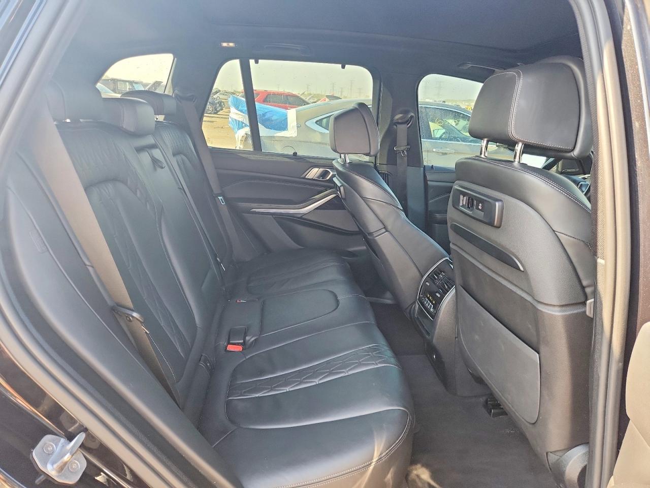 2020 BMW X5 xDrive50I - zdjęcie 10