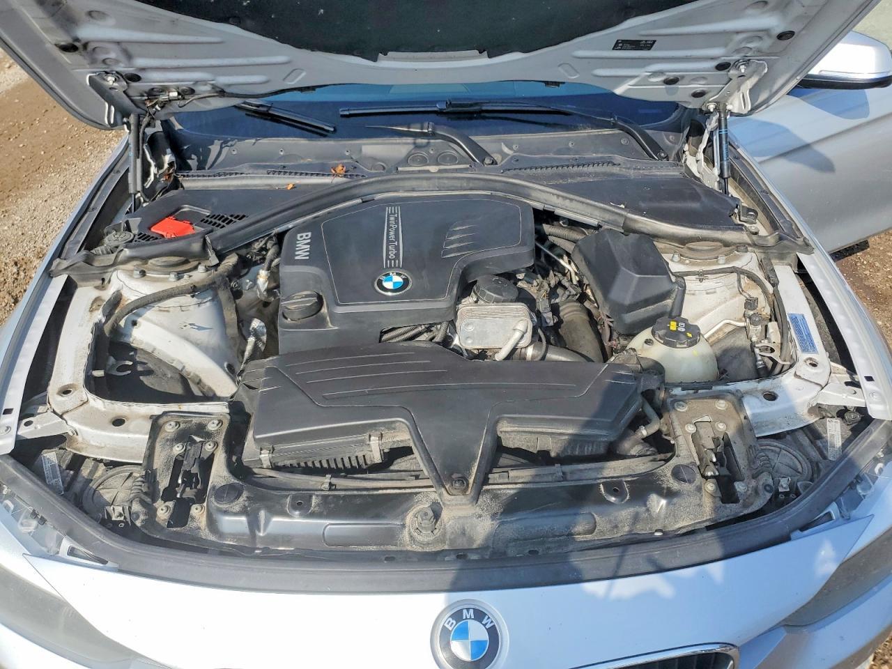 2015 BMW 328 Xi - zdjęcie 11