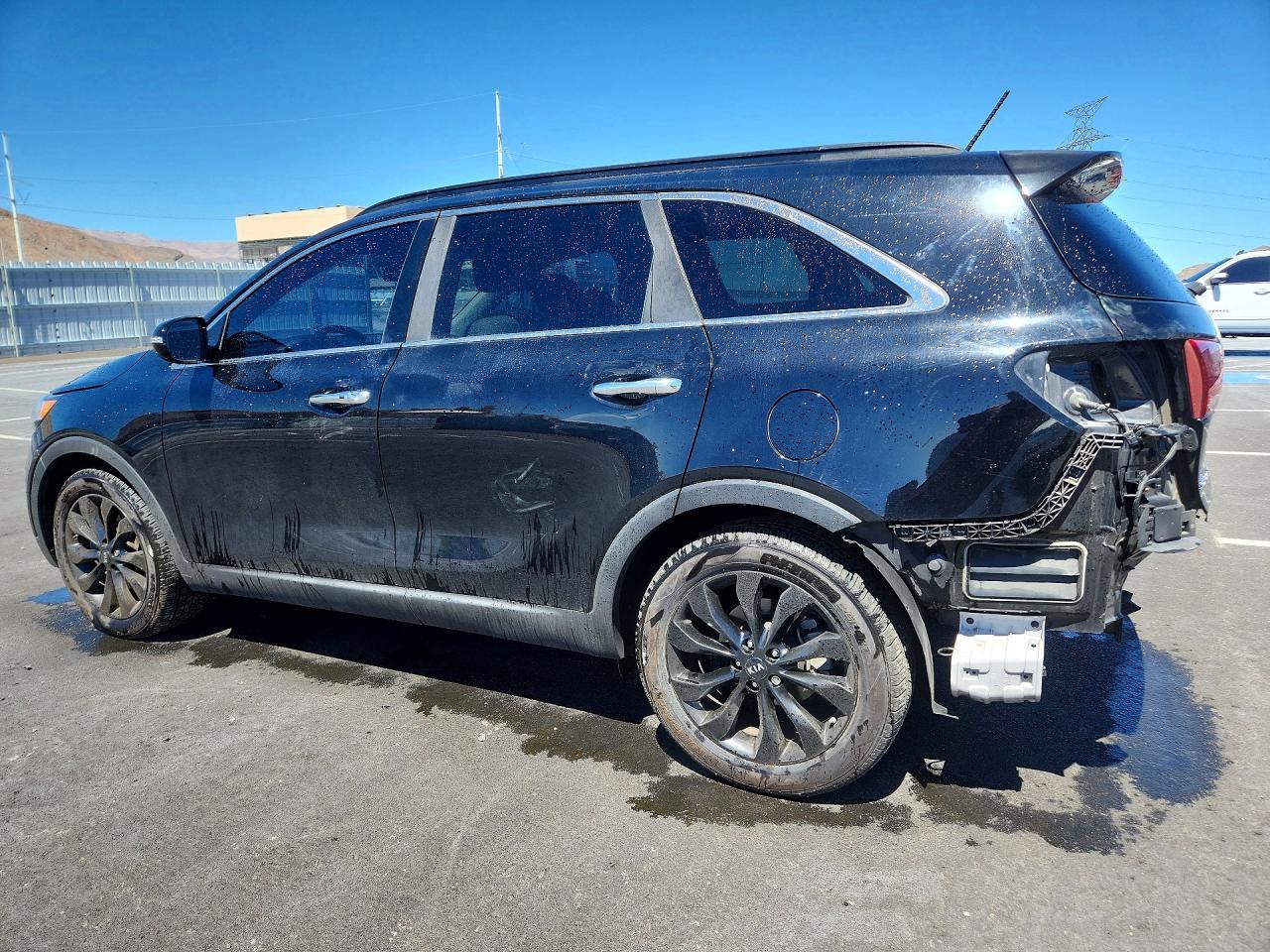 2020 Kia Sorento S - zdjęcie 2