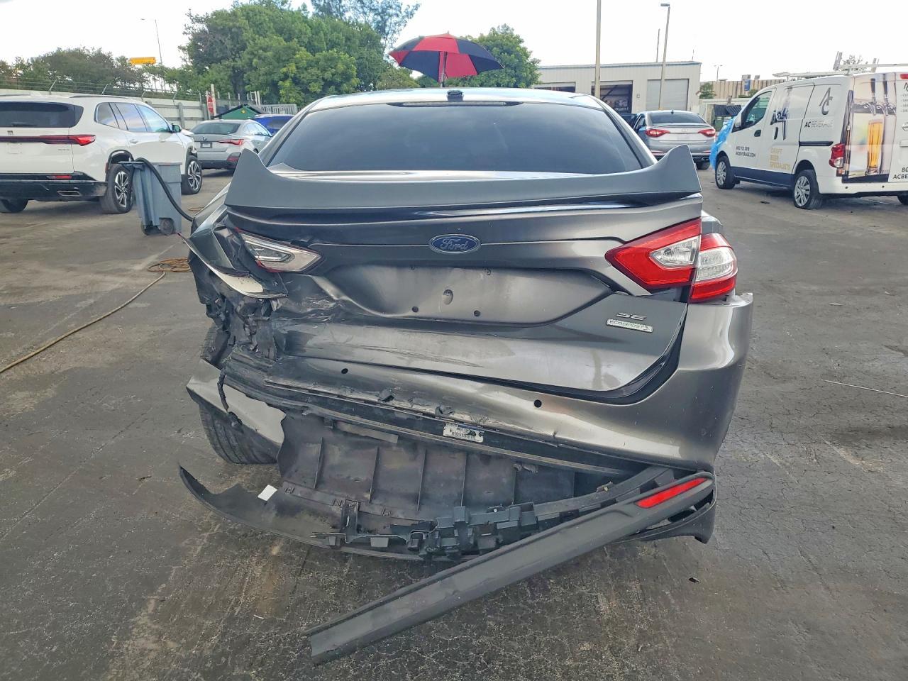 2013 Ford Fusion Se - zdjęcie 6