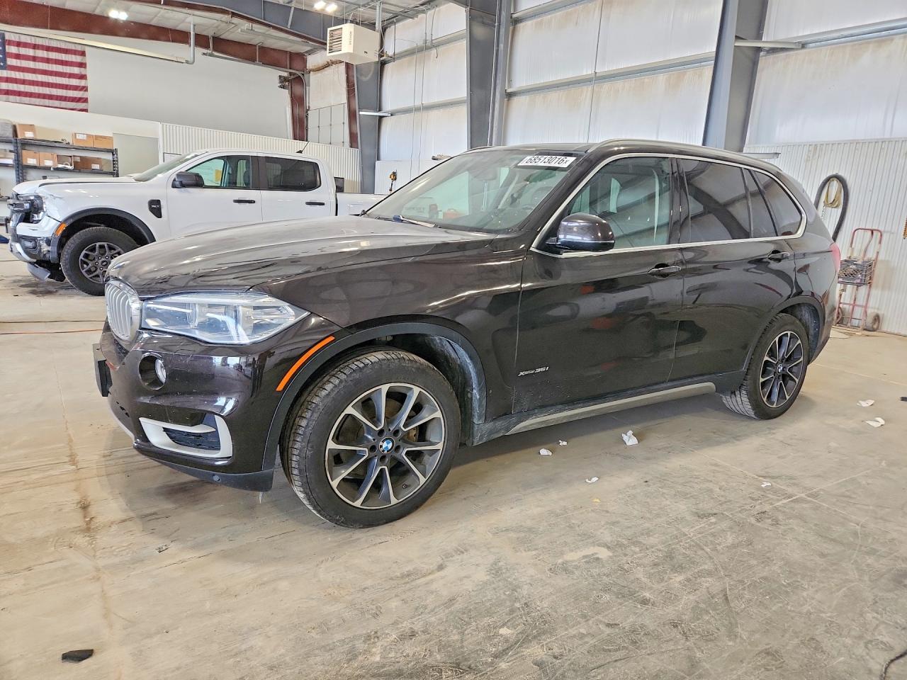 2016 BMW X5 xDrive35I - zdjęcie główne