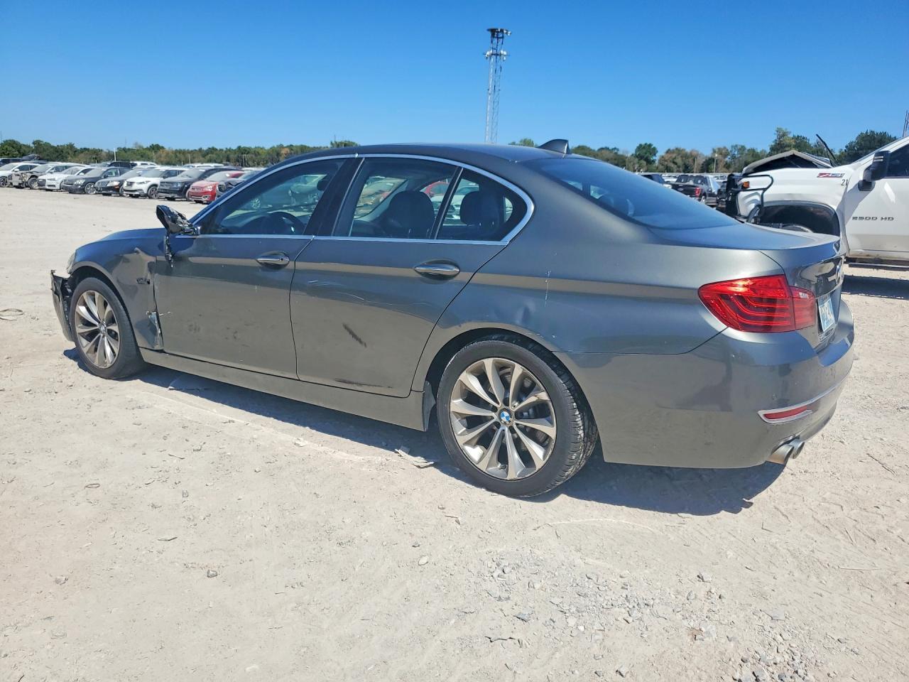 2014 BMW 528 I - zdjęcie 2