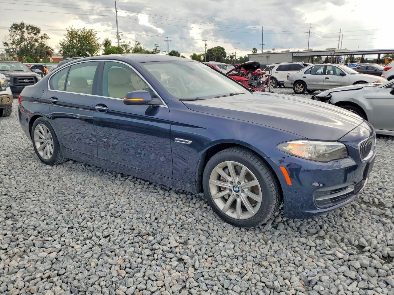 2014 BMW Seria 5 535i - zdjęcie 4