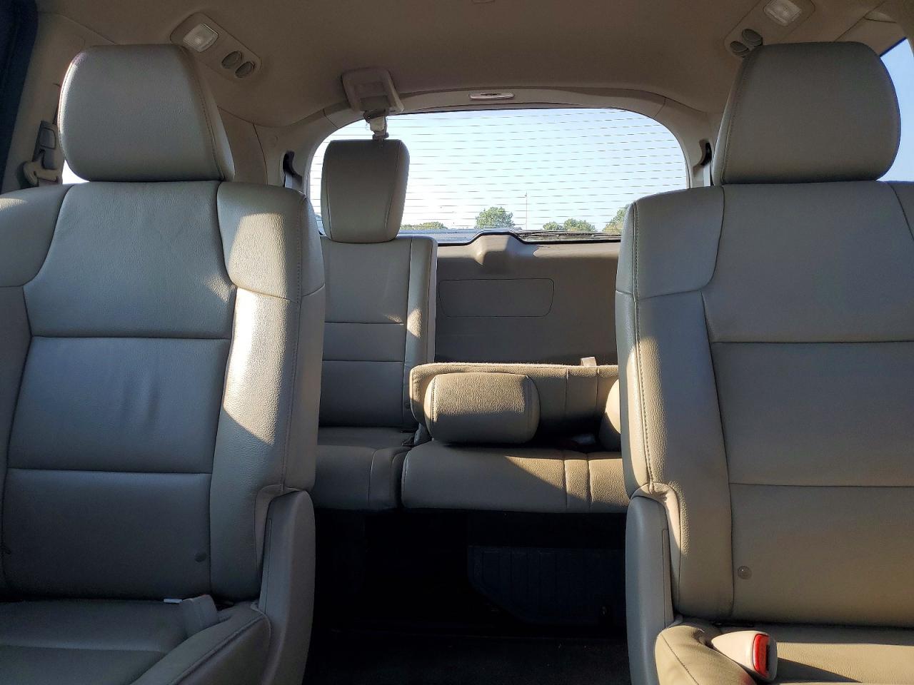 2014 Honda Odyssey Exl - zdjęcie 10