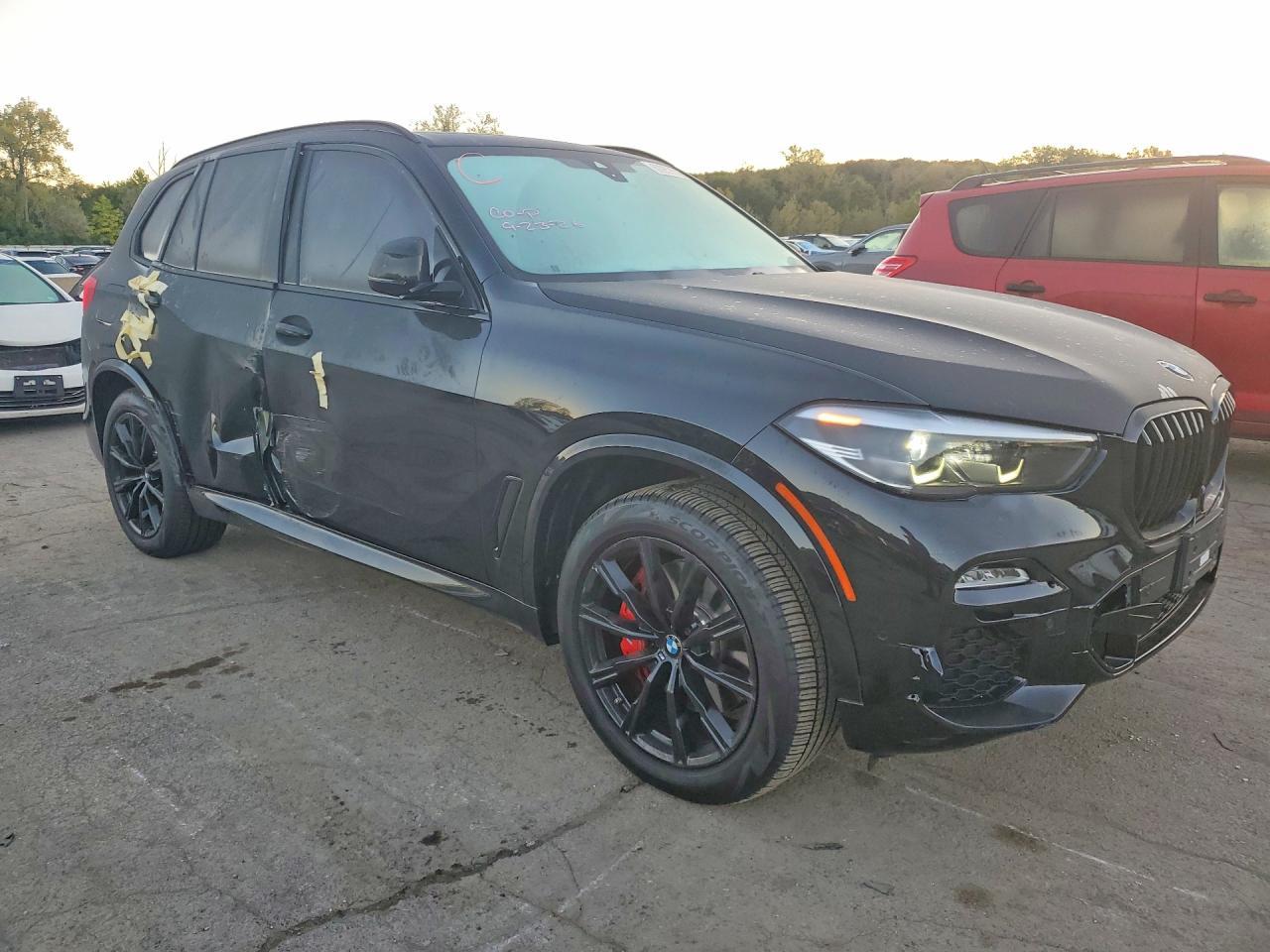 2021 BMW X5 xDrive40I - zdjęcie 4