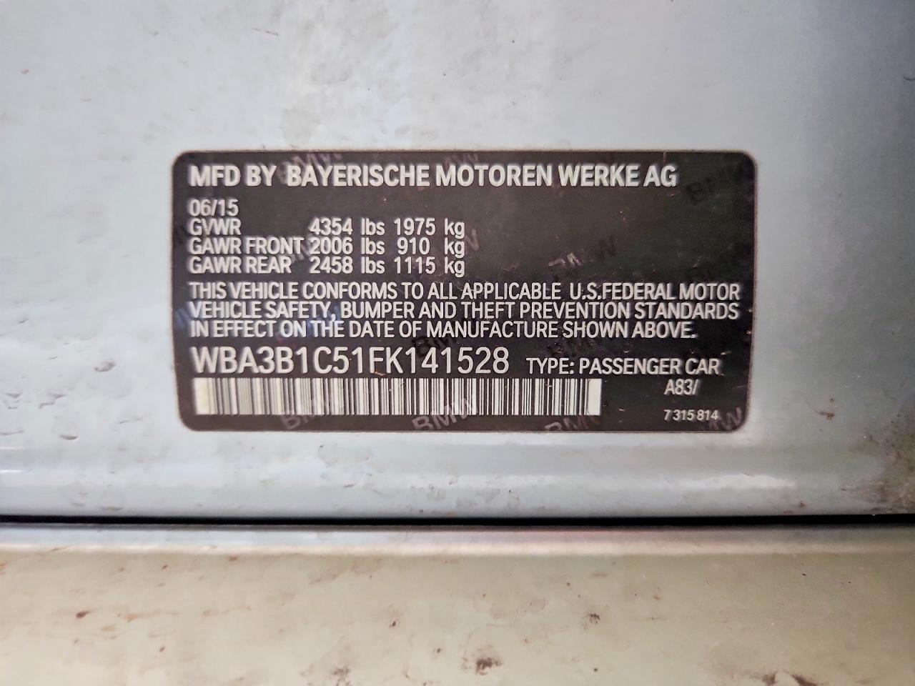 2015 BMW 320 I - zdjęcie 12