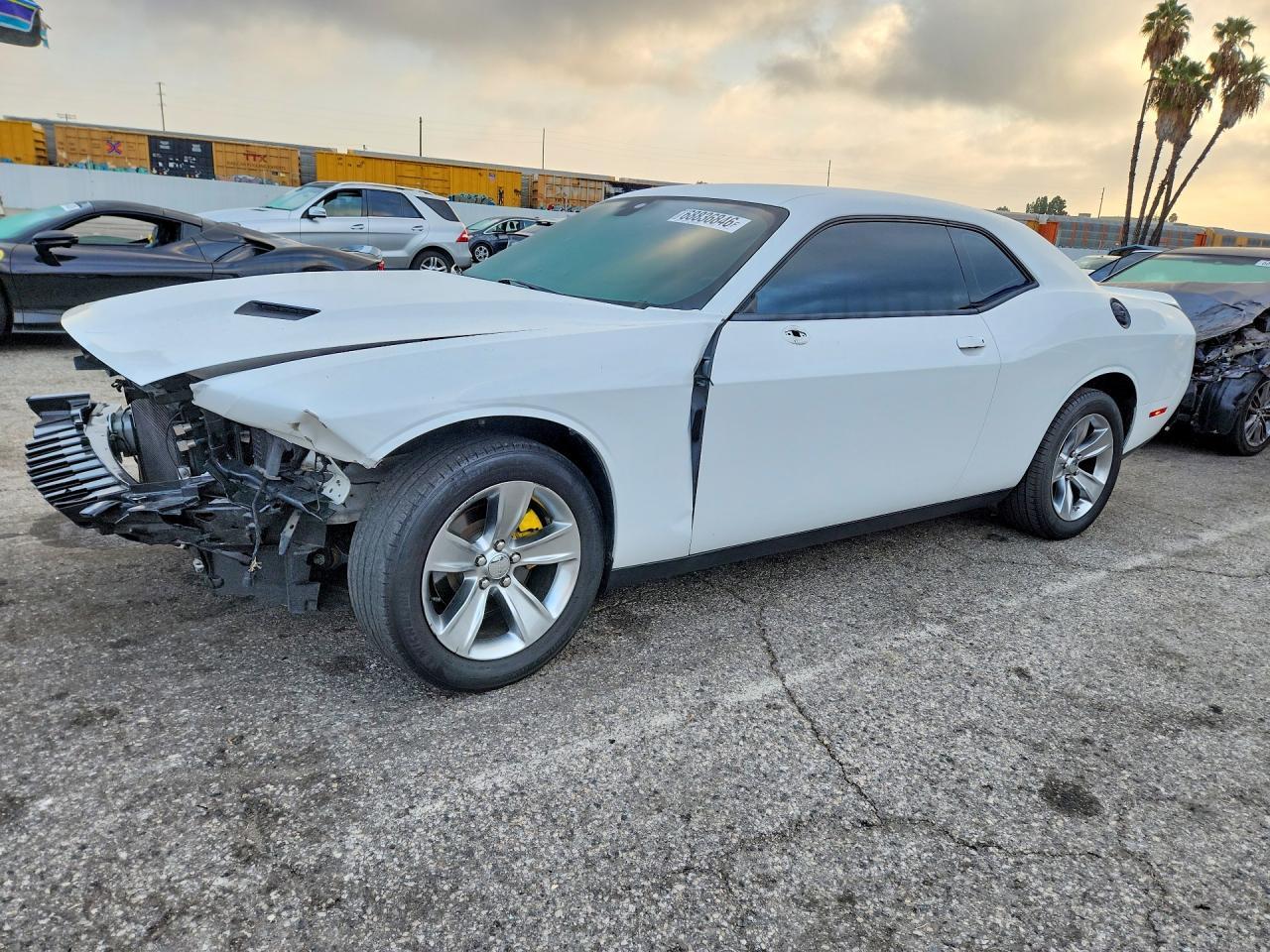 2020 Dodge Challenger Sxt - zdjęcie główne