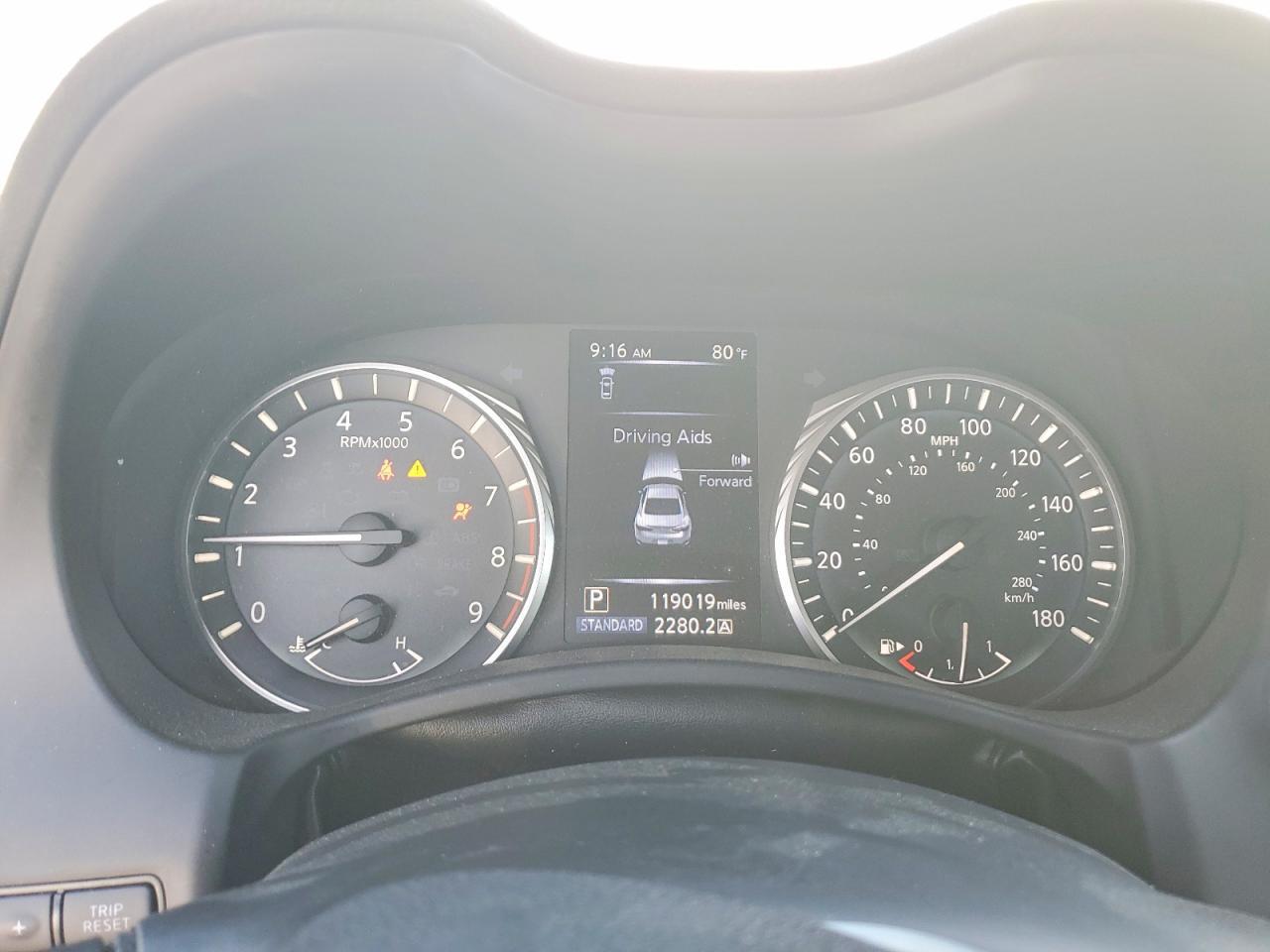 2020 Infiniti Q60 3.0T Luxe - zdjęcie 9