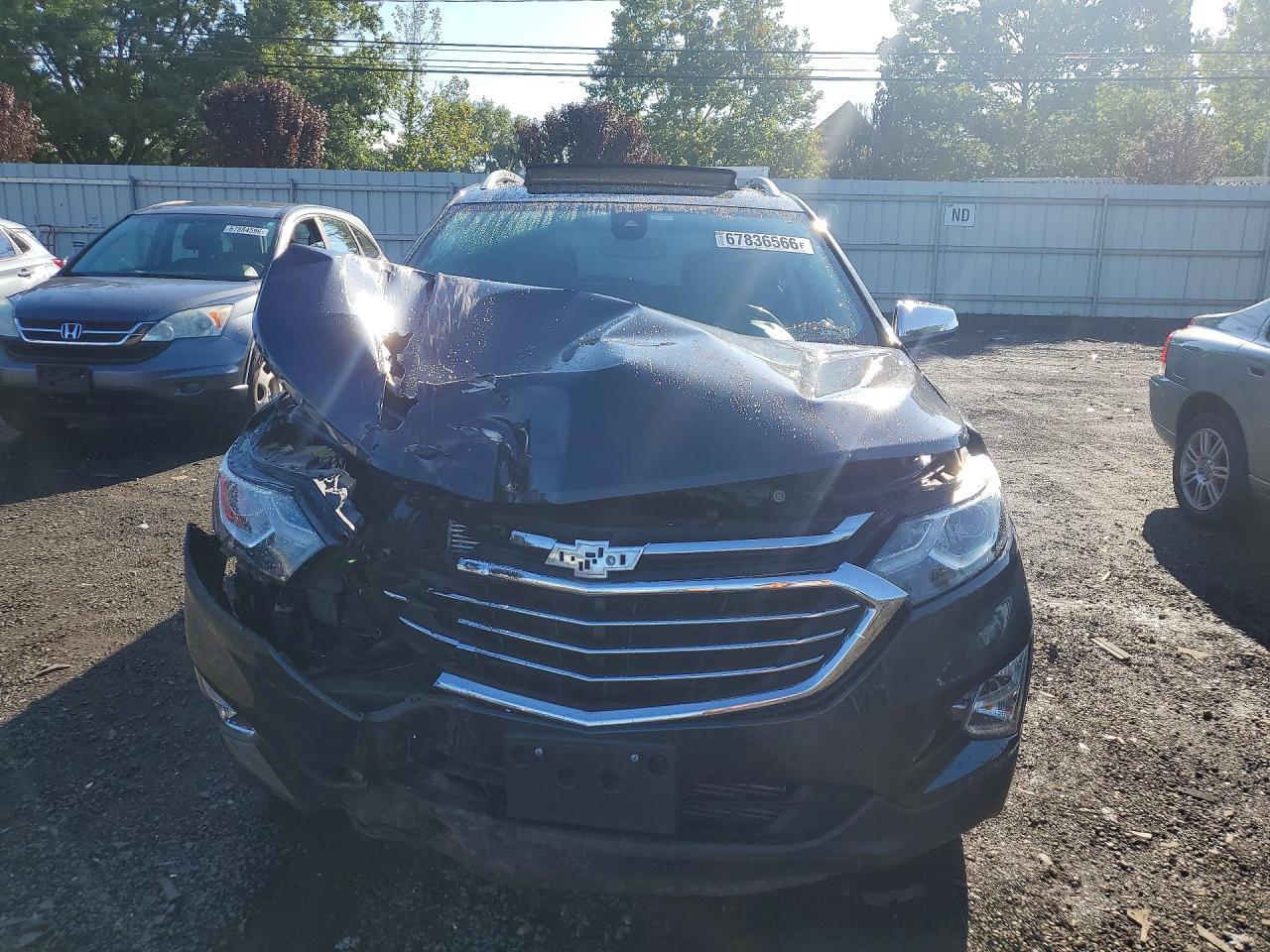 2018 Chevrolet Equinox Premier - zdjęcie 5