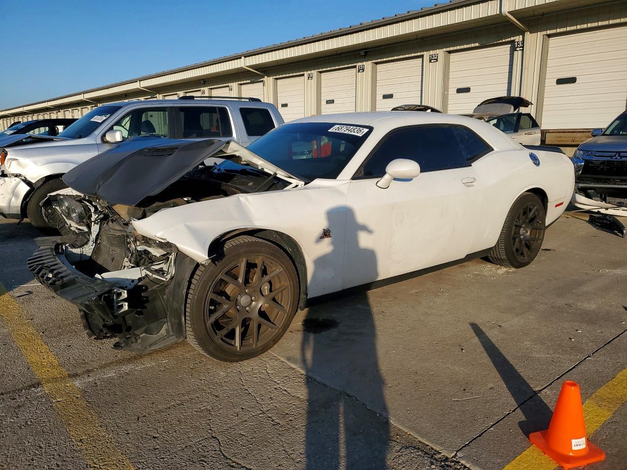 2016 Dodge Challenger R/T Scat Pack - zdjęcie główne