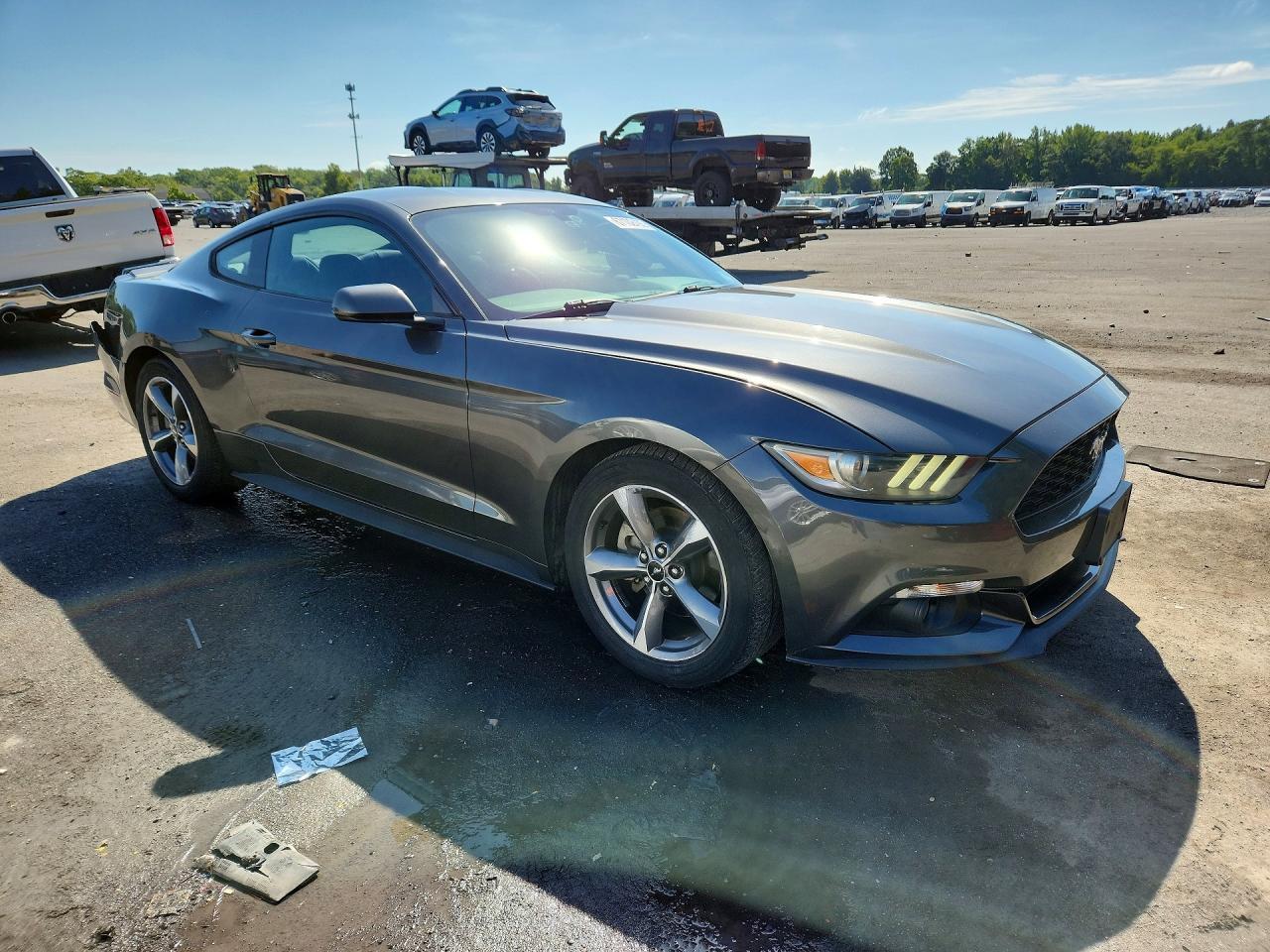 2015 Ford Mustang - zdjęcie 4