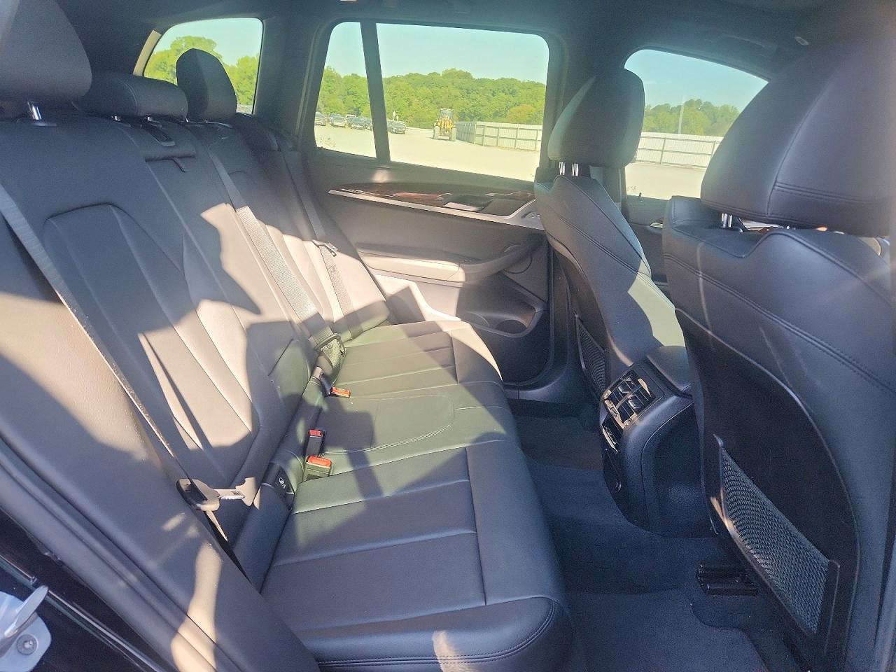 2019 BMW X3 xDrivem40I - zdjęcie 11