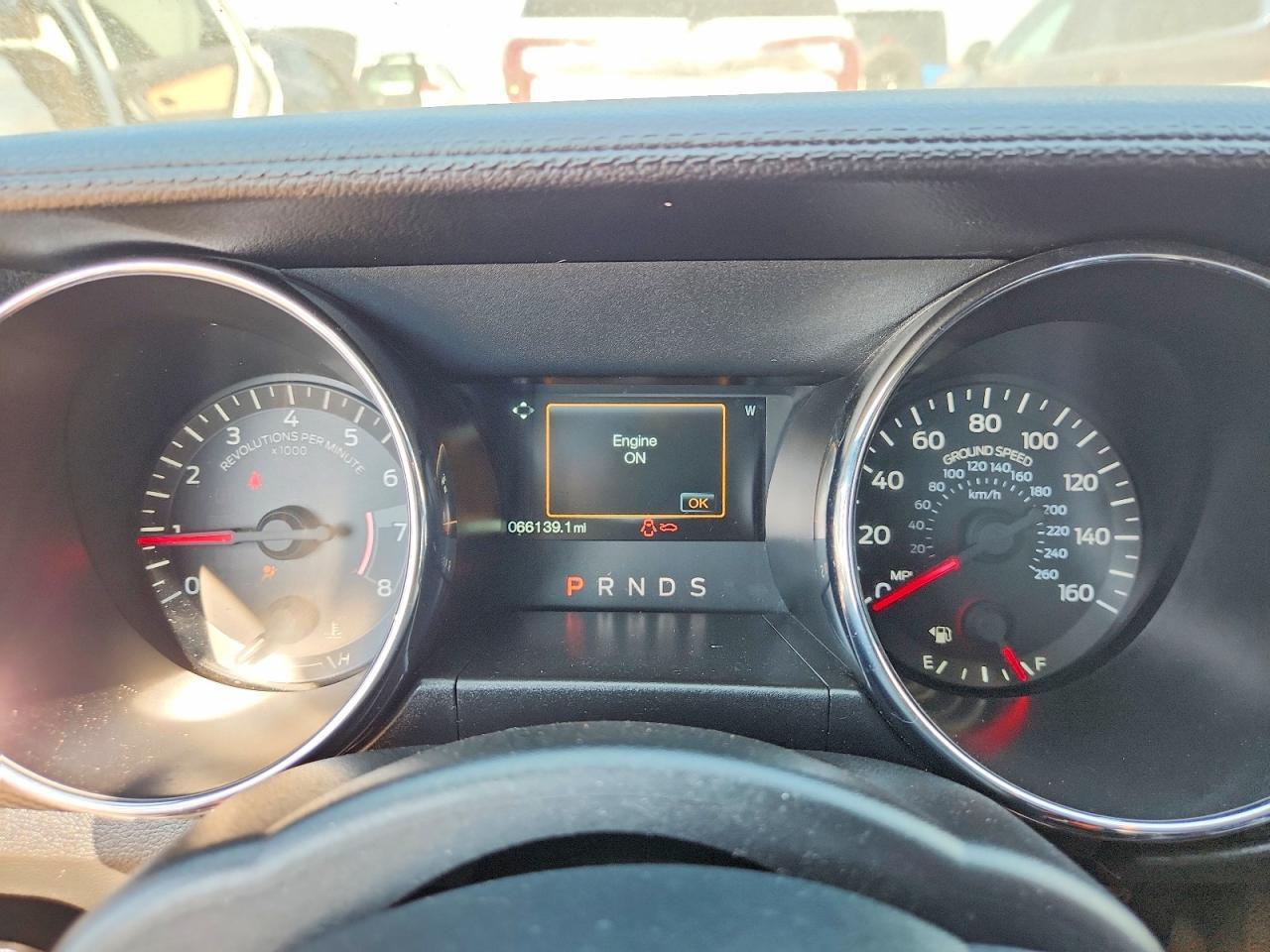 2016 Ford Mustang - zdjęcie 9