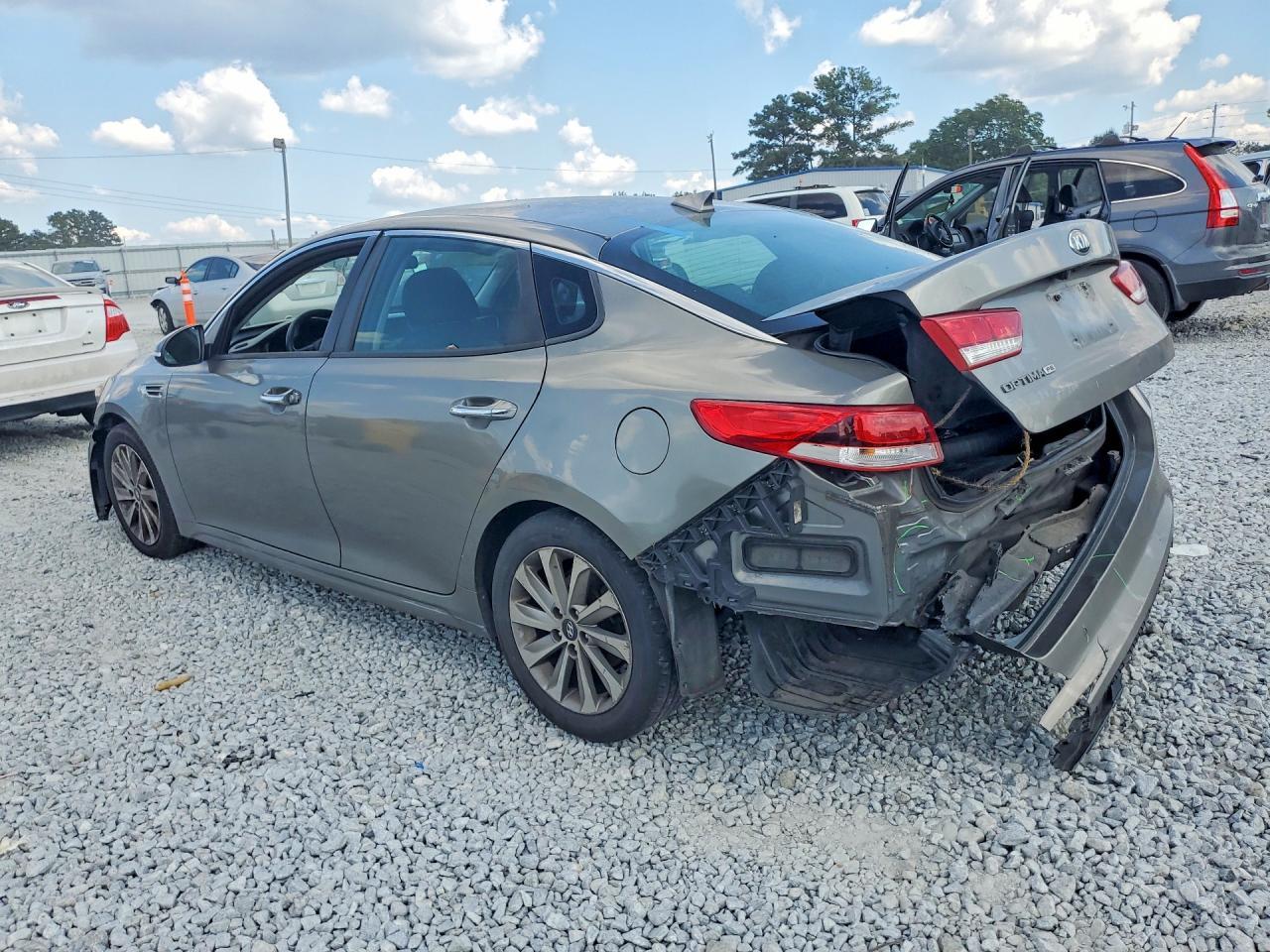 2018 Kia Optima Lx - zdjęcie 2