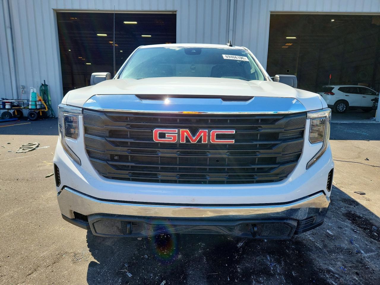 2025 GMC Sierra K1500 - zdjęcie 5