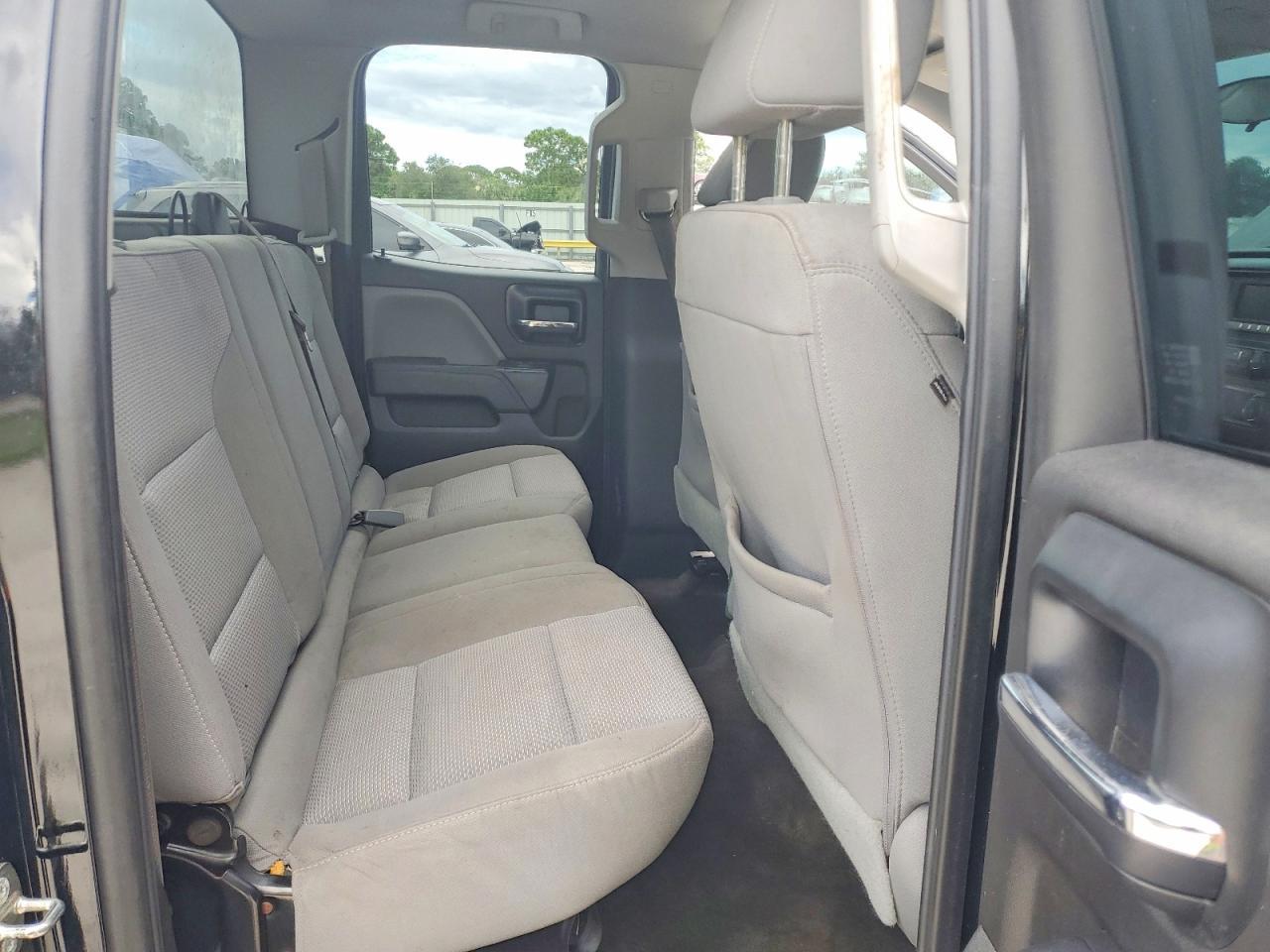 2016 Chevrolet Silverado C1500 - zdjęcie 10