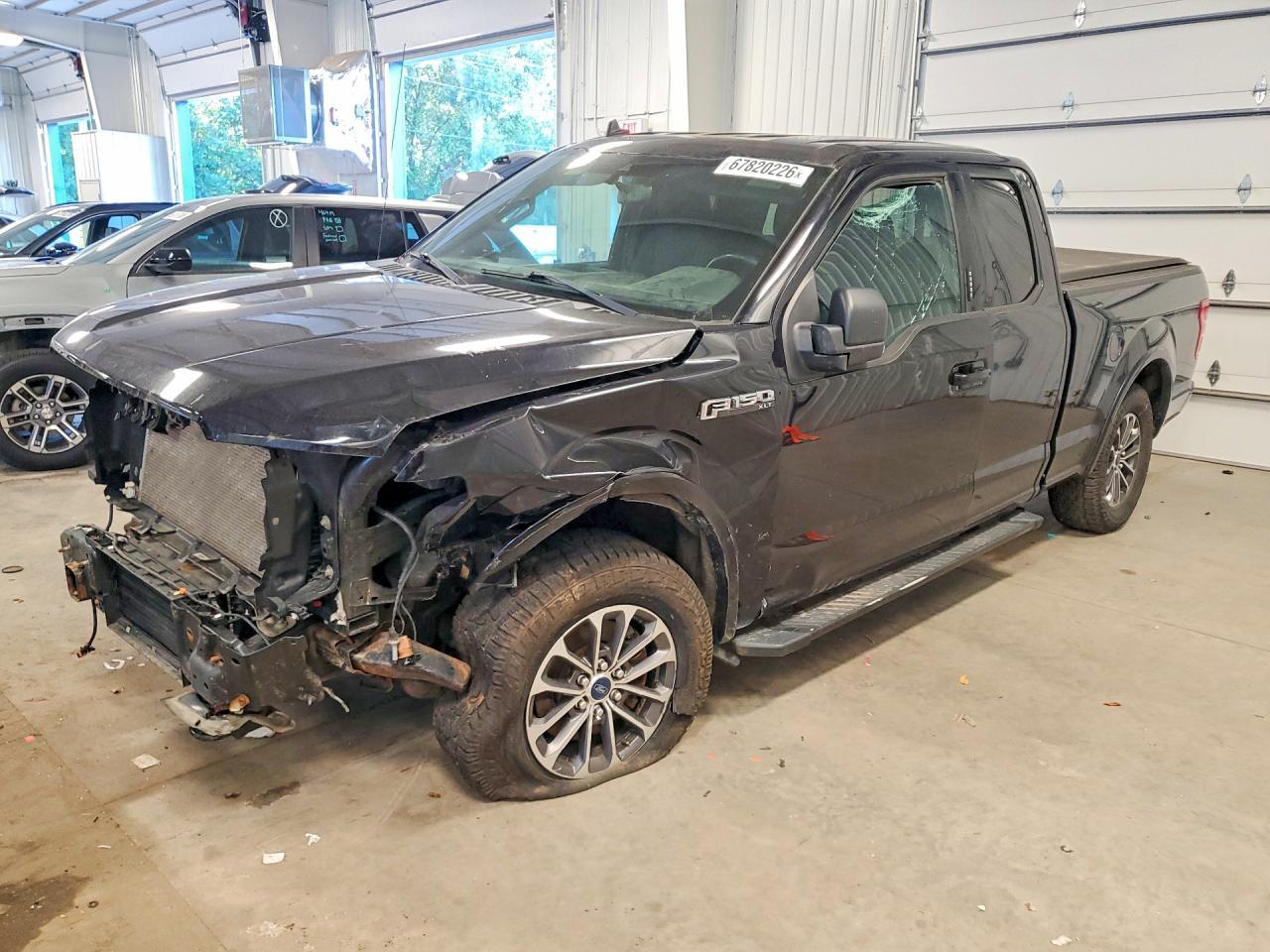 2020 Ford F150 Super Cab - zdjęcie główne