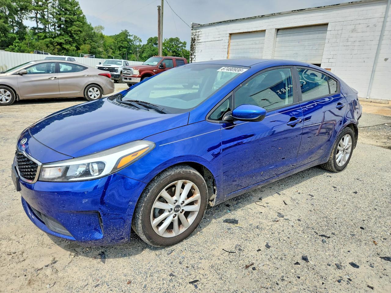 2017 Kia Forte Lx - zdjęcie główne