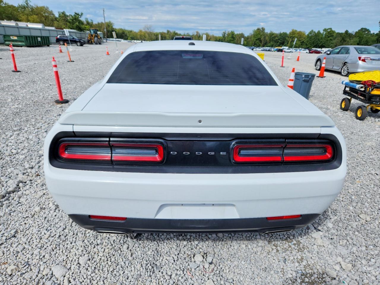 2019 Dodge Challenger Sxt - zdjęcie 6