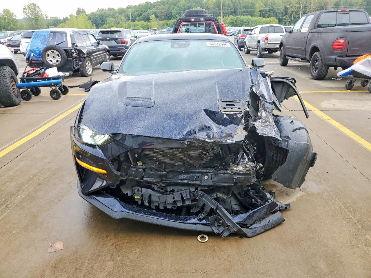 2021 Ford Mustang - zdjęcie 5