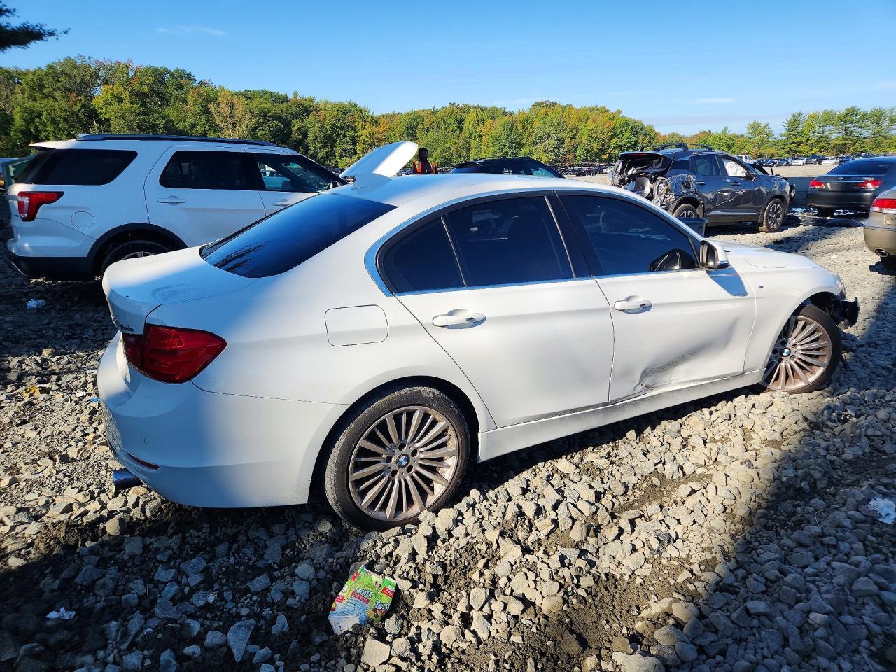 BMW Seria 3 - zdjęcie 3