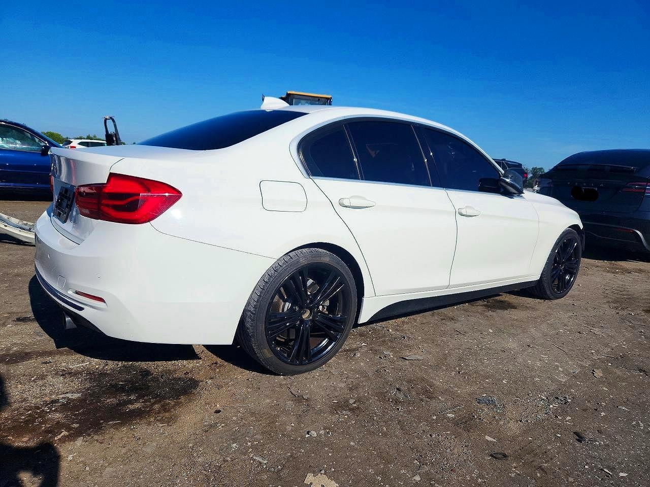 BMW Seria 3 - zdjęcie 3