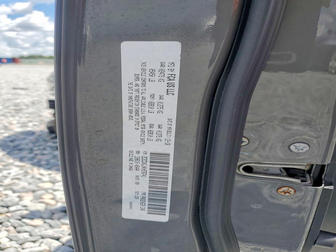 2019 Dodge Charger Scat Pack - zdjęcie 13