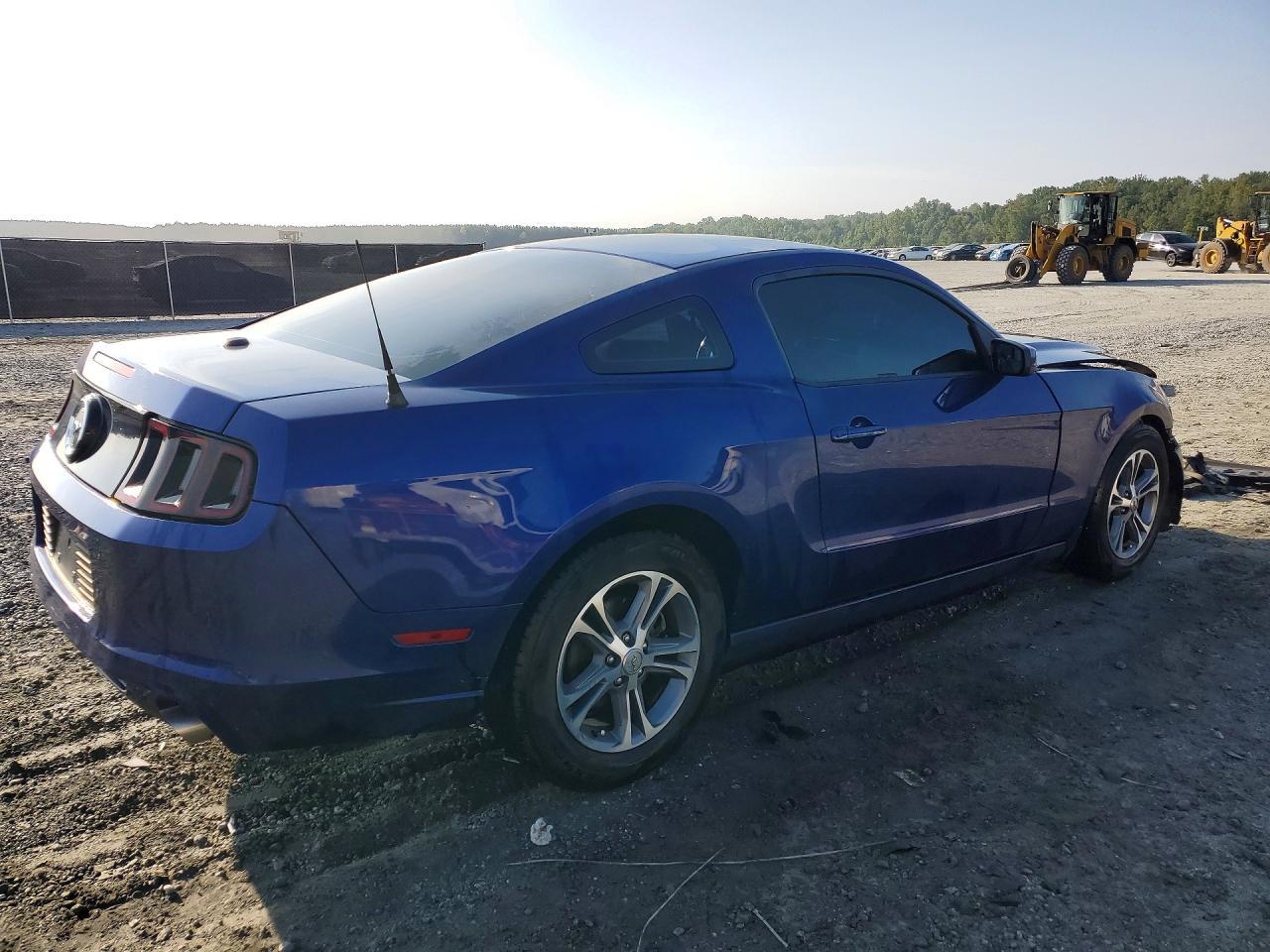 2014 Ford Mustang - zdjęcie 3