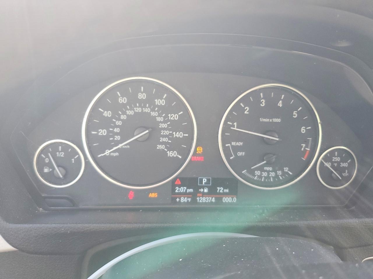 2014 BMW 320 I xDrive - zdjęcie 9
