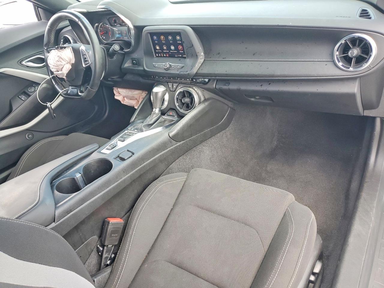 2021 Chevrolet Camaro Ls - zdjęcie 8