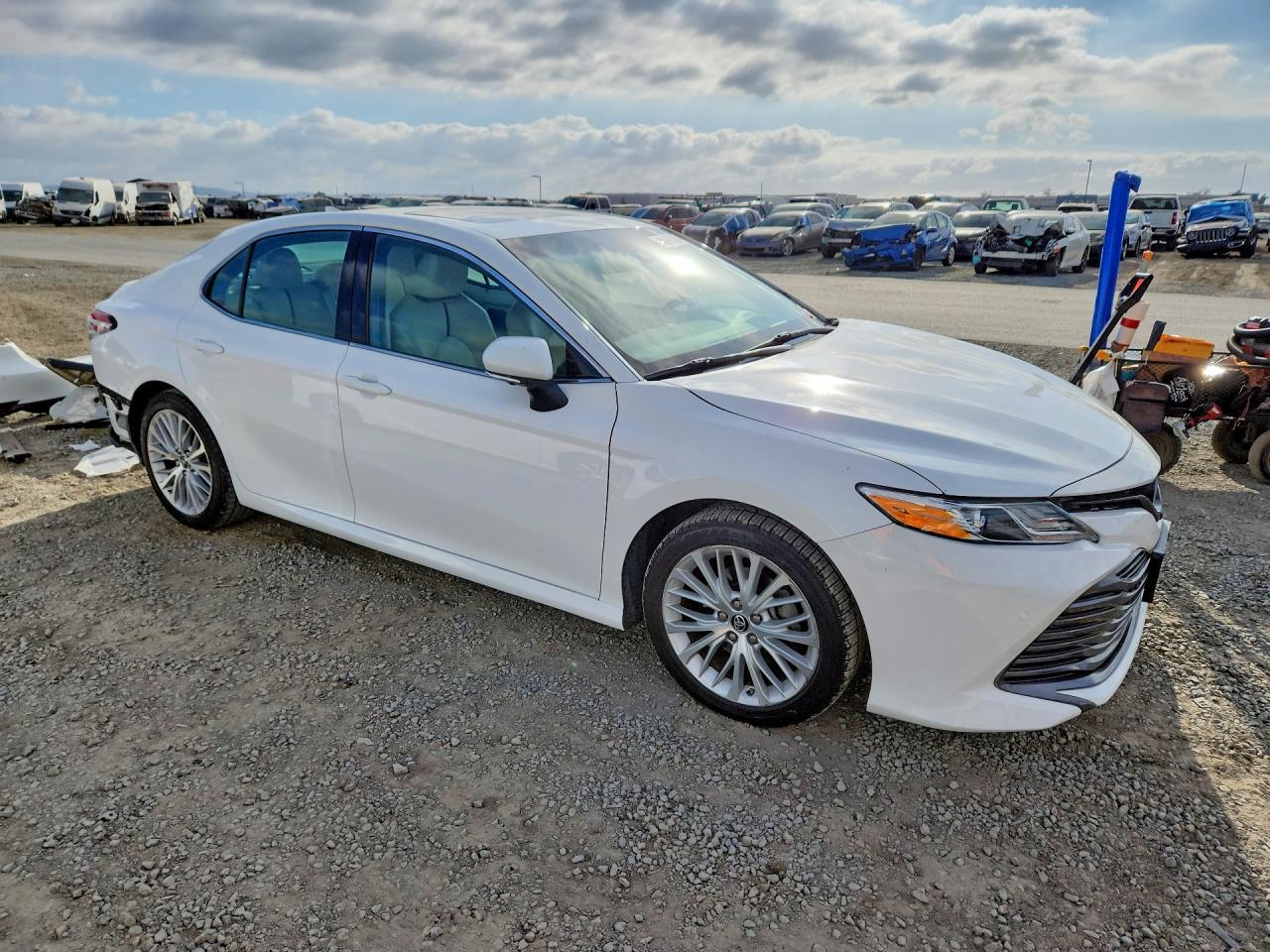 2018 Toyota Camry Hybrid Xle - zdjęcie 4