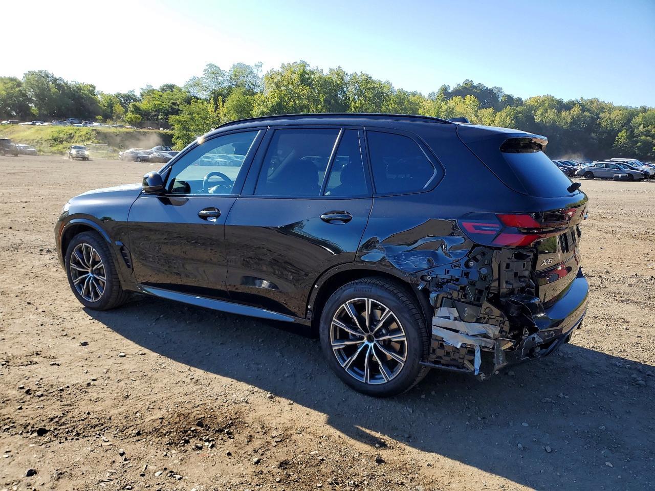 2024 BMW X5 xDrive40I - zdjęcie 2